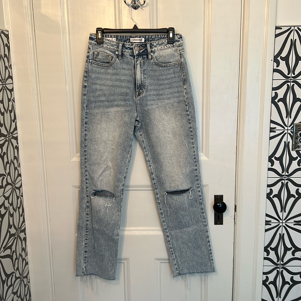 Vigoss Billie 90s high rise distressed jeans, size 27, excellent condition